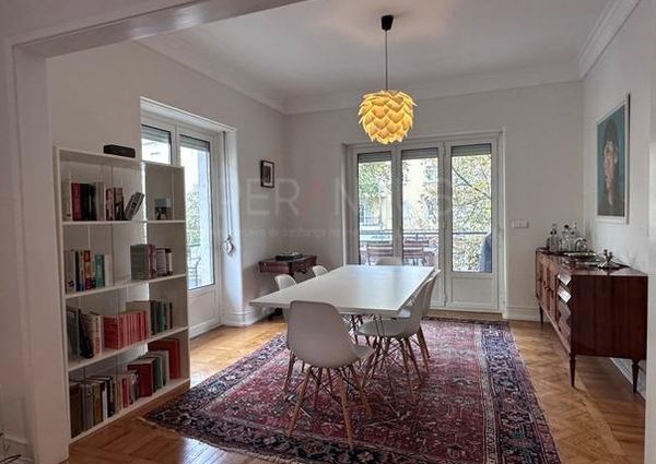 Apartamento T5 em Lisboa