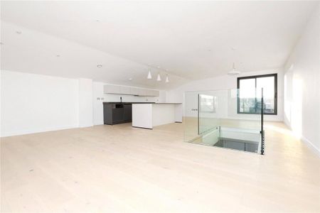 2 bedroom penthouse to rent - Photo 3