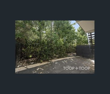 Stunning Apartment in Prime Location - Photo 6