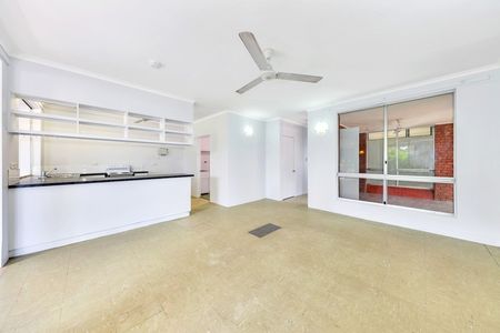 7 Menzies Court, Gray NT 830 - Photo 4