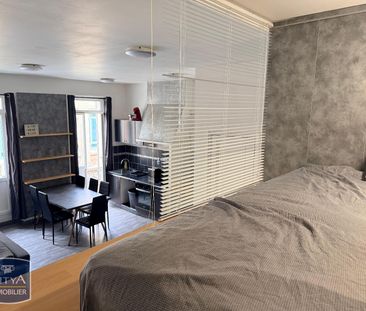 Location Appartement 1 pièce 45m² MARSEILLE 8ème - Photo 6
