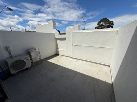 102 / 313 Waverley Road, MALVERN EAST - Photo 3