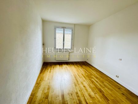 Location Appartement 3 pièces 67m² AVRANCHES 50300 - Photo 3