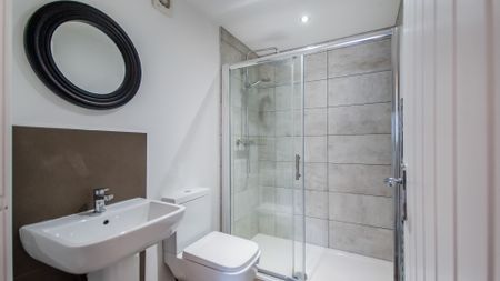213 Tiverton Road - Photo 4