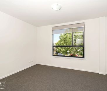 8/4 Nuyts Street, Red Hill ACT 2603 - Apartment For Rent | Domain - Photo 1