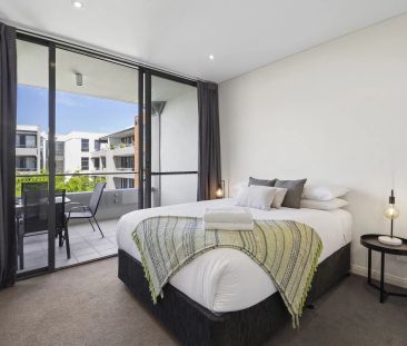 Spacious & Stylish Apartment in Sought-After Kingston Place - Photo 5