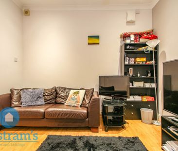 1 bed Shared House for Rent - Photo 1