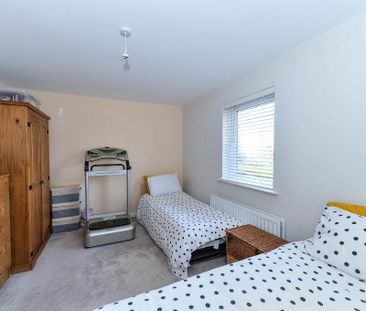 11 Church Court, Moneyreagh, BT23 6EU - Photo 4