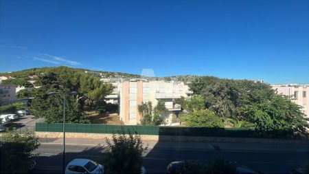 Location Appartement 2 pièces 18m² SETE 34200 - Photo 5