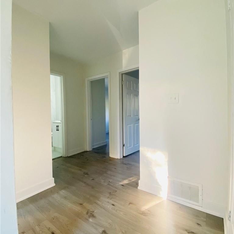 For Lease - 1379 Freeport (Main) Drive, Mississauga, Ontario - Photo 1