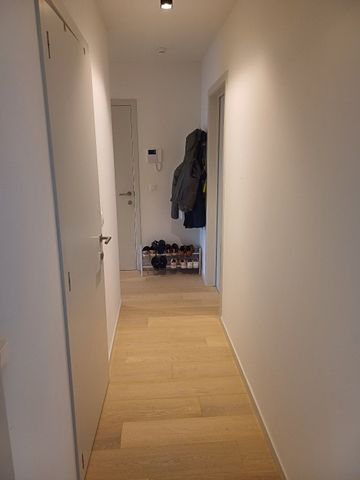 Energiezuinig instapklaar appartement met ruim terras en 2 slaapkamers! - Photo 3