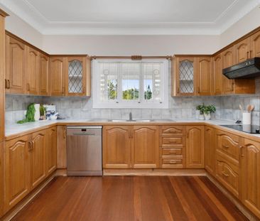 1 Pitcairn Street, Mount Gravatt QLD 4122 - House For Rent | Domain - Photo 4