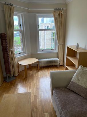 2 Bed Flat, Hughenden Lane, G12 - Photo 1