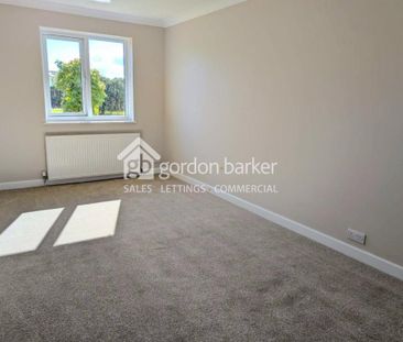 2 bedroom detached bungalow to rent - Photo 5