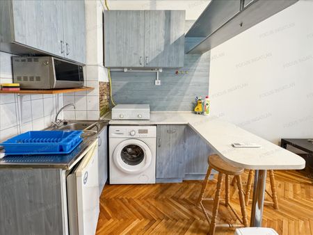 Kiadó átlagos állapotú lakás - Kecskemét - Fotó 2