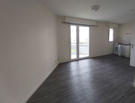 studio avec balcon - en face memorial , - Photo 4