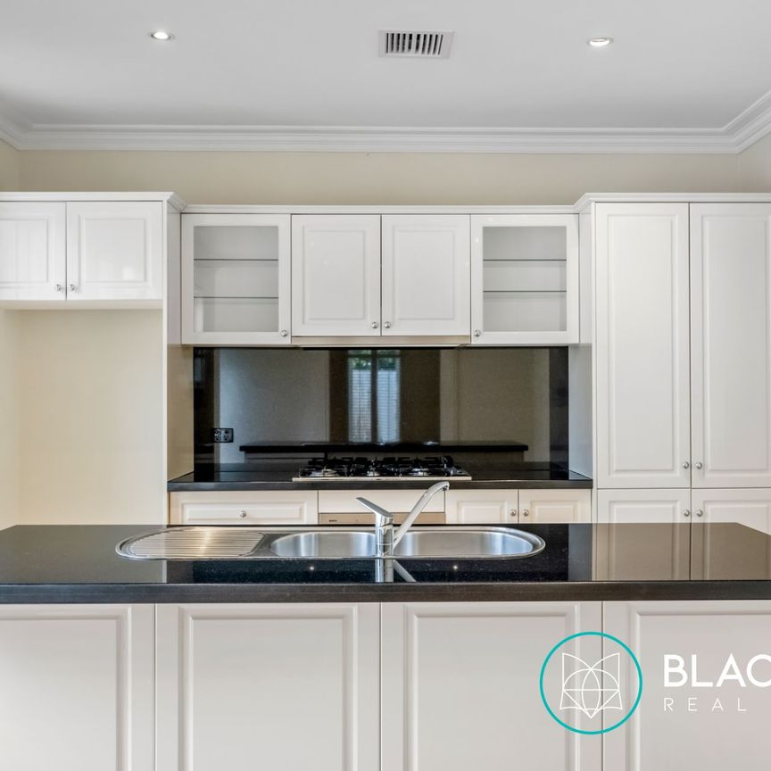 2/15 Creswick Street,, Glen Iris VIC 3146 - Apartment For Rent | Domain - Photo 1