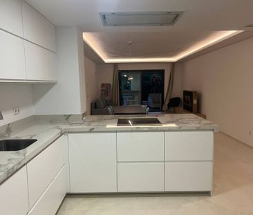 2 bedroom luxury Apartment for rent in Nueva Andalucia, Spain - Photo 5