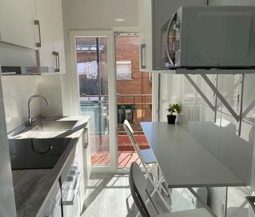 Calle de Encarnación Oviol, Madrid, Community of Madrid 28021 - Photo 3