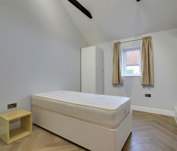 2 bedroom barn conversion to rent - Photo 4