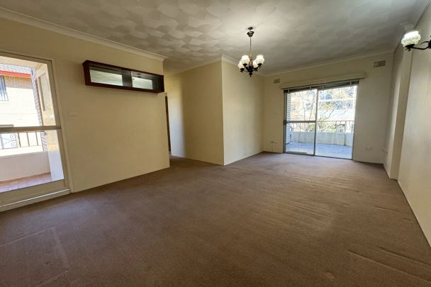 Spacious Two Bedroom In The Heart Of Hurstville - Photo 1