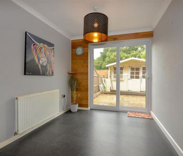 2 bedroom terraced house to rent - Photo 1