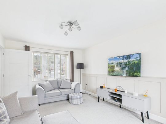 3 bedroom detached house to rent - Photo 1