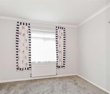 North Road, Selsey, PO20 - Photo 5