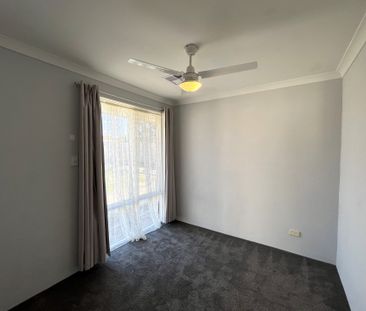 3x1 + Study Home! - Photo 3