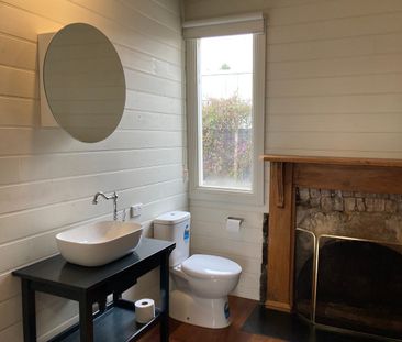 Malmsbury Village Charm - Photo 5