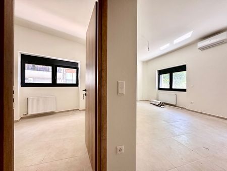 Διαμέρισμα για ενοικίαση Πλατεία Μέμου (Κορυδαλλός) - Photo 3