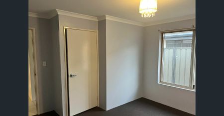 94 Kardan Boulevard, Byford WA 6122 Modern Family Home in a Growing Community - Photo 3