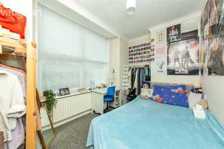 5 bedroom terraced house to rent - Photo 4