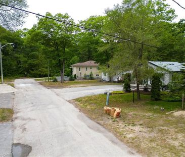 For Lease - 42 5th Lane, Wasaga Beach, Ontario - Photo 4