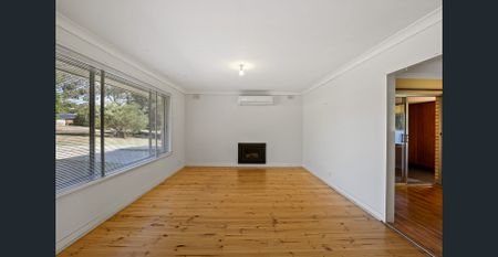 Generous Yard, Flexible Spaces and Easy Everyday Living - Photo 3