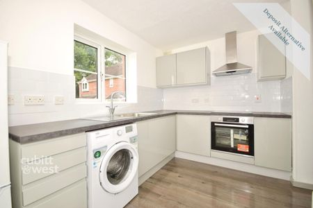 2 bedroom end of terrace house to rent - Photo 4