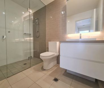 Modern 2-Bedroom Split-Level Gem with City Convenience in Forest Lodge - Photo 2