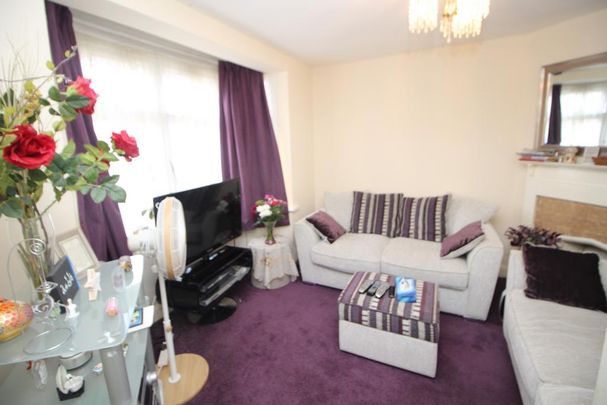 3 bedroom terraced house to rent - Photo 1