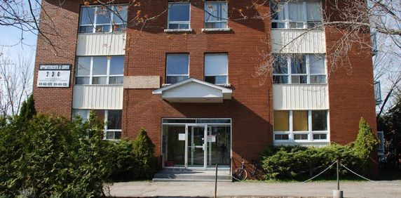 Appartement étudiant - 2 1/2 - en face du campus de l'université de sherbrooke - Photo 2