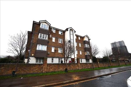 South Street, Middlesex, EN3 - Photo 5