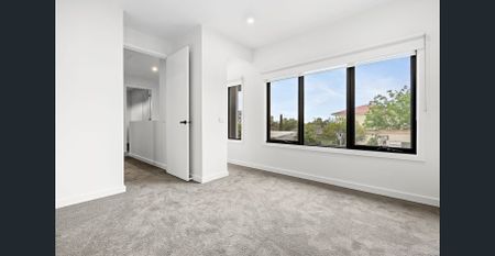 Brand New Designer Townhouse - Photo 2