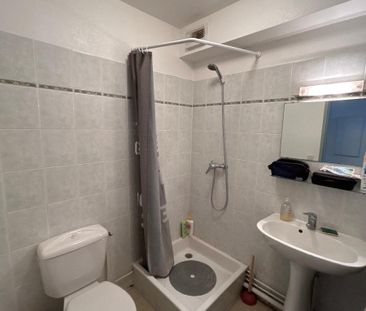 Location Appartement 1 pièce 20m² PAU 64000 - Photo 3