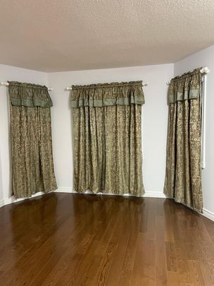 For Lease - 185 Jefferson Forest Drive, Richmond Hill, Ontario - Photo 1