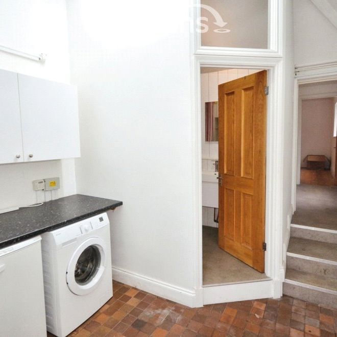 2 bedroom cottage to rent - Photo 1