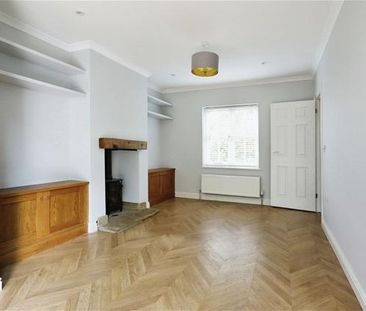 3 bedroom detached house to rent - Photo 5