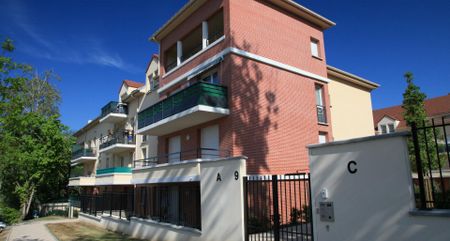 location Appartement T2 DE 48.37m² À DOURDAN - Photo 3