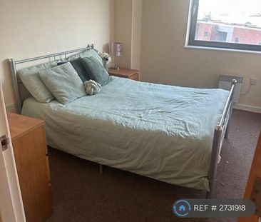 2 bedroom flat to rent - Photo 5