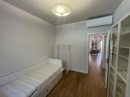 2 Bedroom Apartment, Lisboa - Photo 2