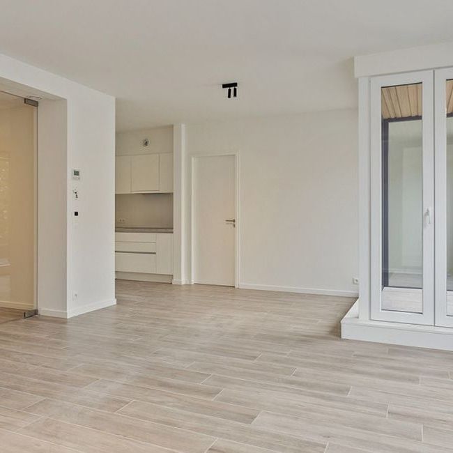 Appartement te huur in Kortrijk voor € 875 met 2 slaapkamers - Foto 1