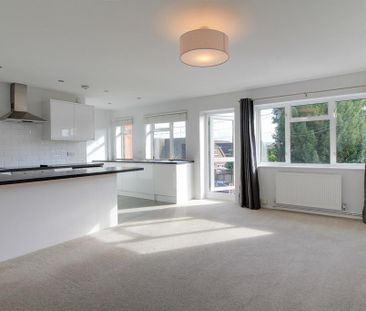 2 bedroom flat to rent - Photo 6